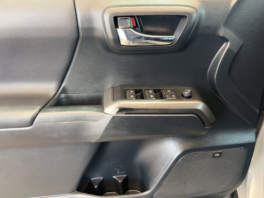 Used 2019 Toyota Tacoma TRD Sport w/ TRD Premium Sport Package image 12