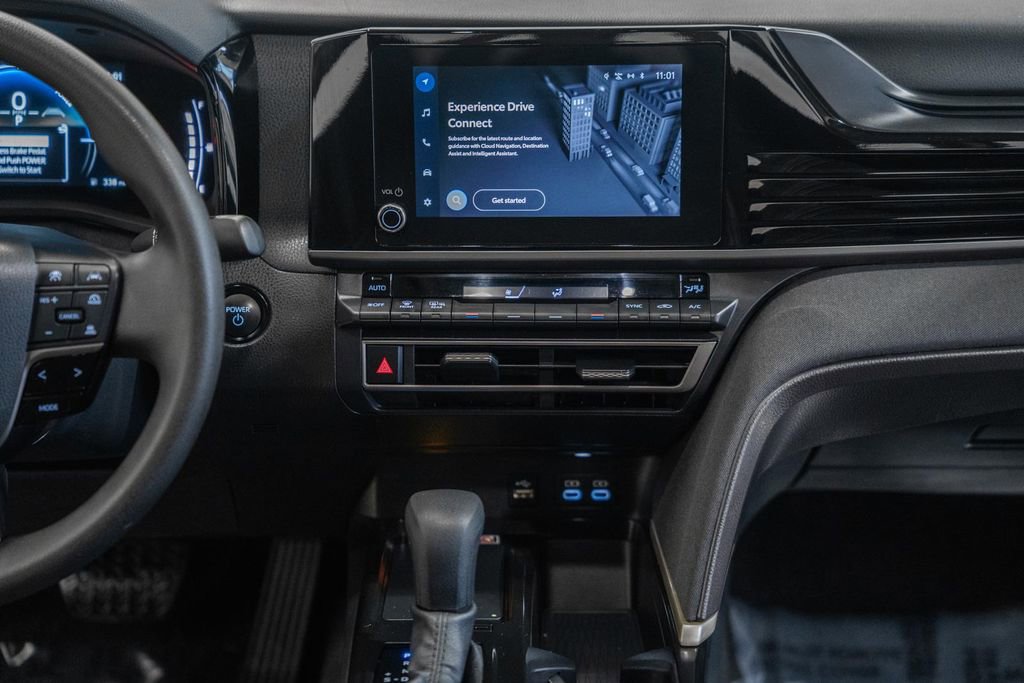 Used 2025 Toyota Camry LE image 19