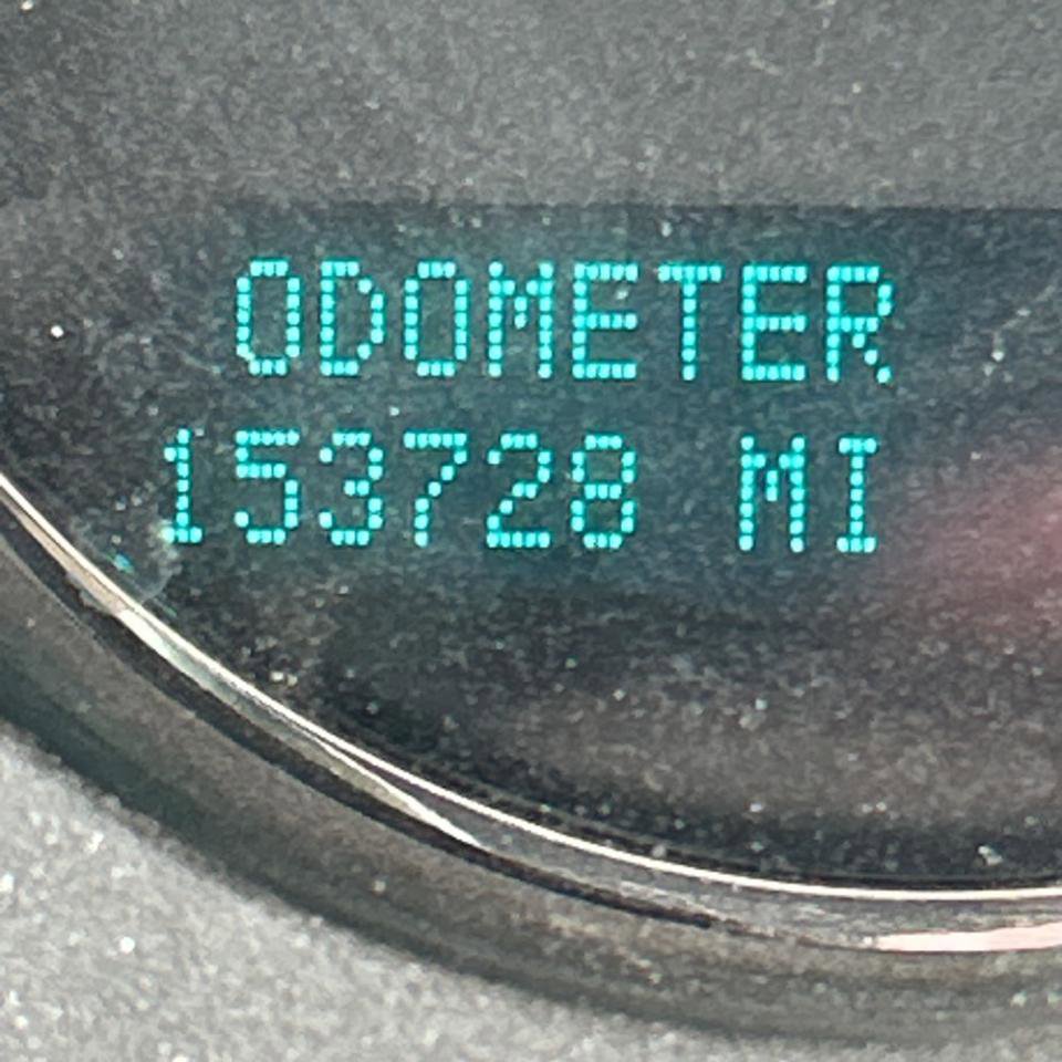 Used 2010 Chevrolet Avalanche LTZ image 22