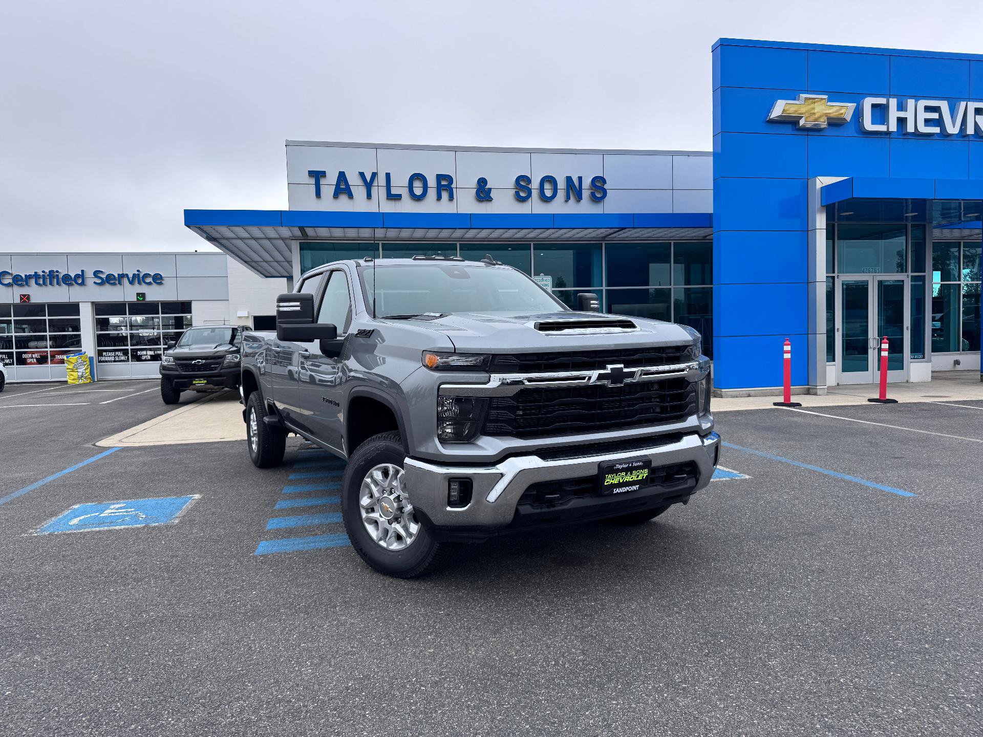 New 2026 Chevrolet Silverado 3500 LT w/ Convenience Package