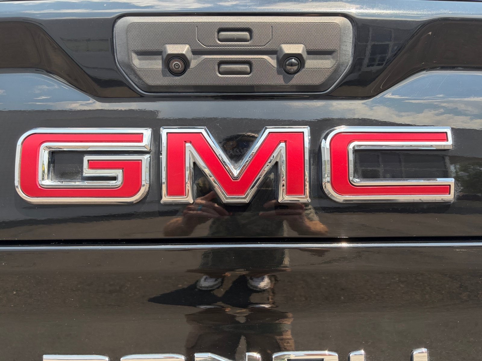 Used 2020 GMC Sierra 3500 Denali w/ Denali Ultimate Package AWD/4WD image 23