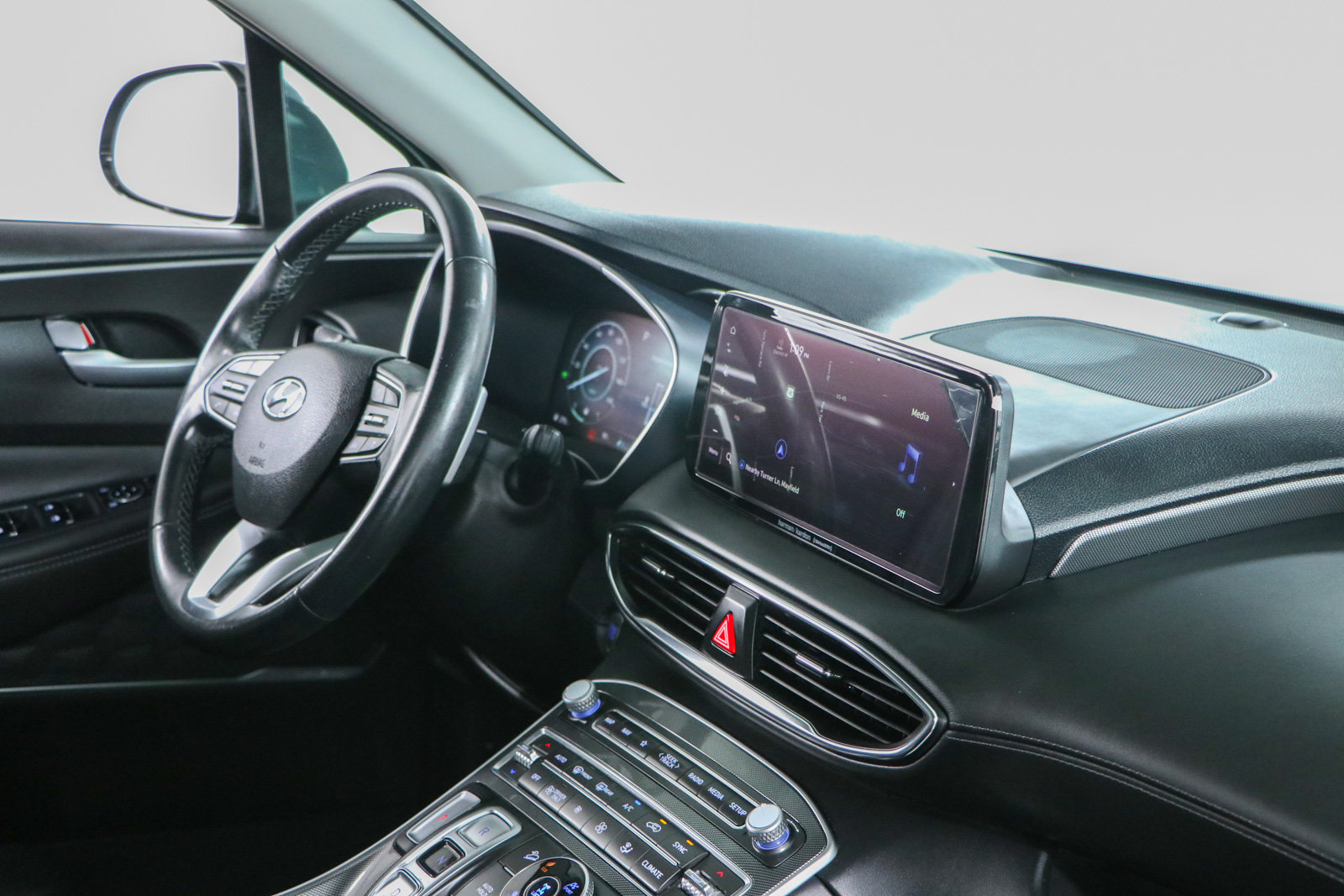 Used 2023 Hyundai Santa Fe SEL Premium AWD/4WD image 26