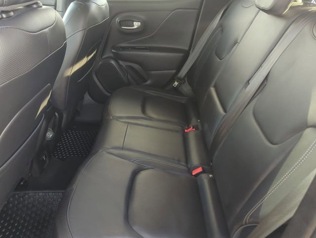 Used 2022 Jeep Renegade Limited AWD/4WD image 22