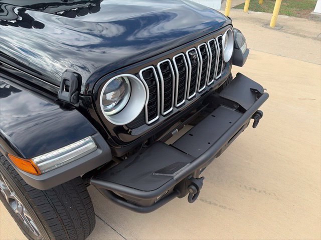 Used 2024 Jeep Wrangler Unlimited Sahara w/ Technology Group AWD/4WD image 9