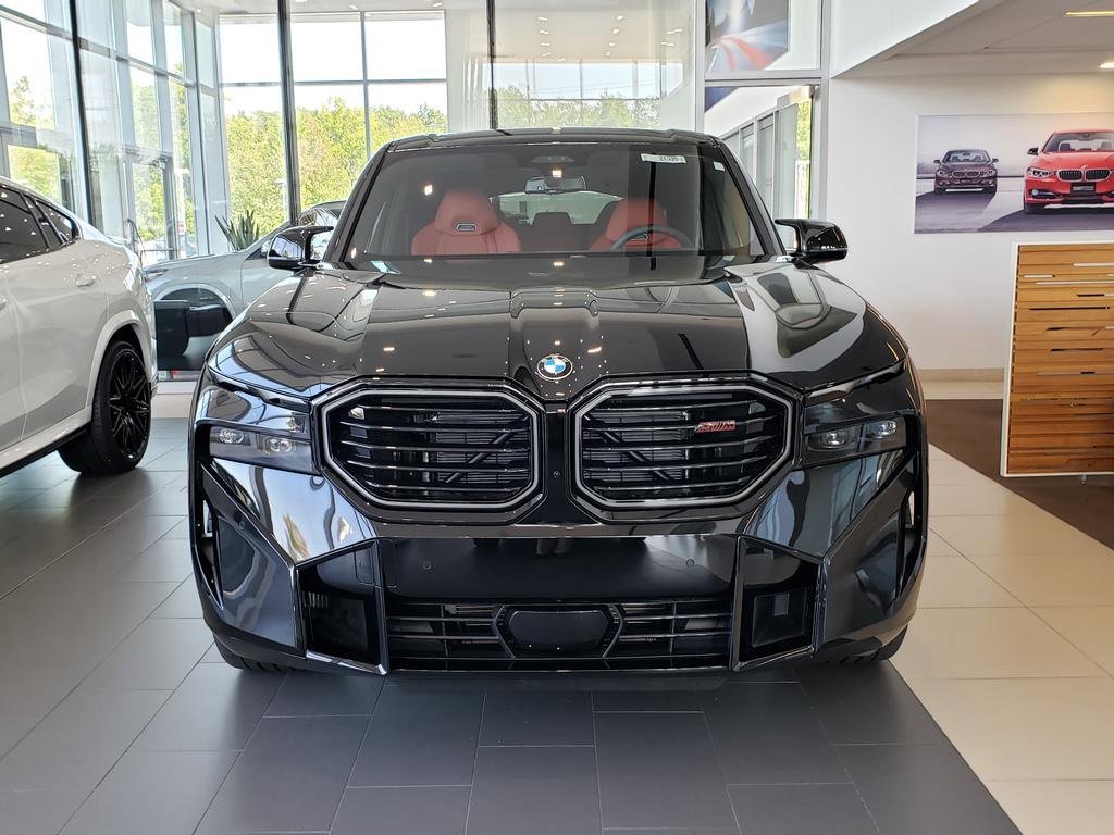 New 2026 BMW XM Label Red image 2