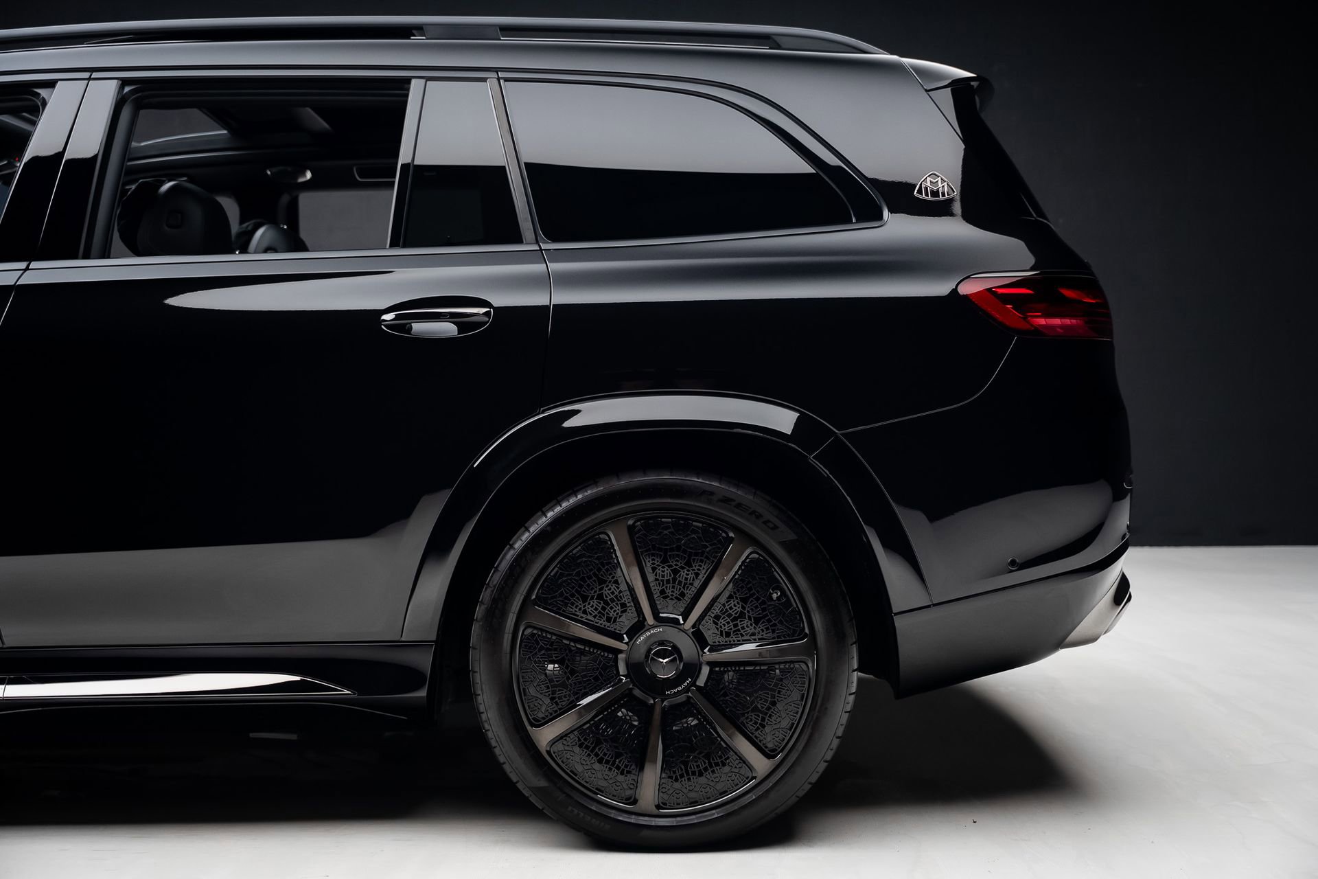 Used 2025 Mercedes-Benz Maybach GLS 600 4MATIC image 20