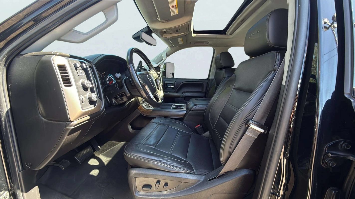 Used 2017 GMC Sierra 2500 Denali AWD/4WD image 16