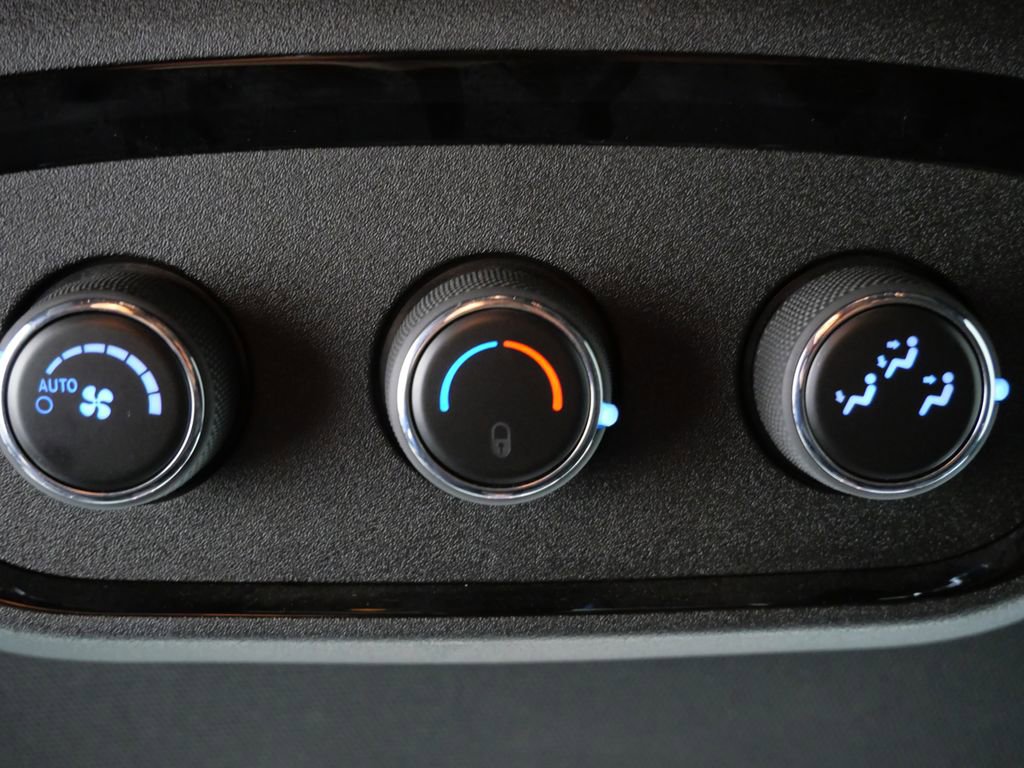 Used 2022 Dodge Durango GT image 24