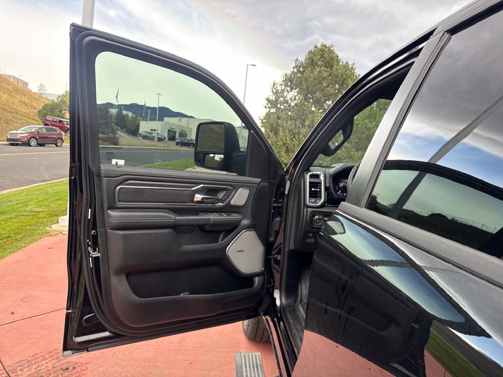 Used 2026 RAM 1500 Laramie w/ Night Edition AWD/4WD image 9
