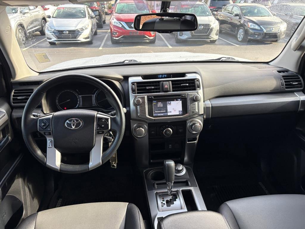 Used 2018 Toyota 4Runner SR5 Premium image 7