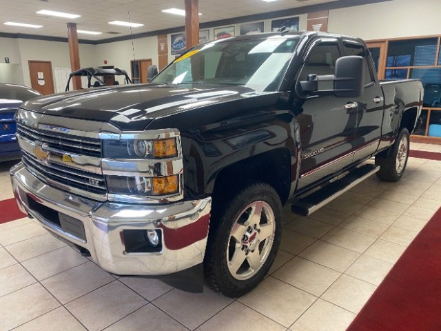 Used 2015 Chevrolet Silverado 2500 LTZ image 1