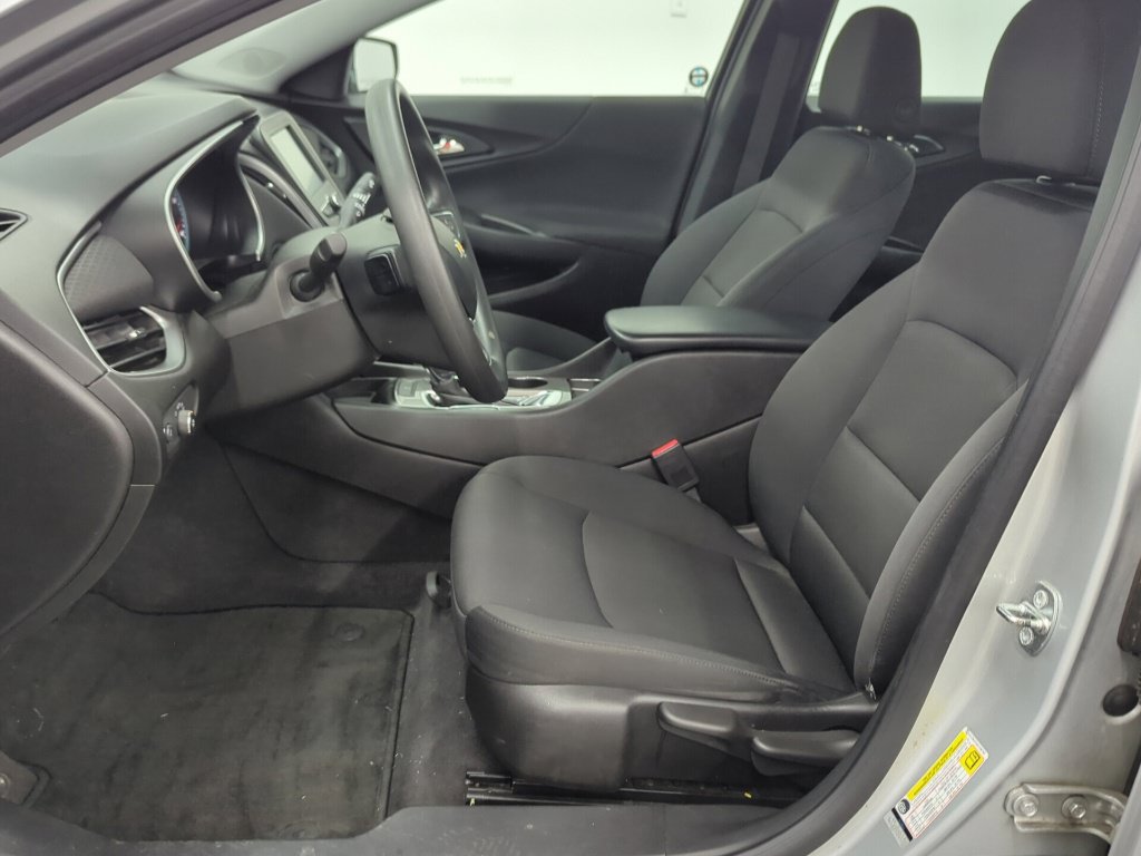 Used 2016 Chevrolet Malibu LS FWD image 9