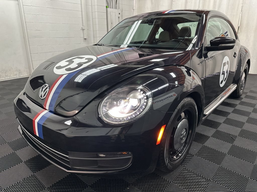 Used 2018 Volkswagen Beetle 2.0T Coast w/ Coast Lighting Package FWD image 2