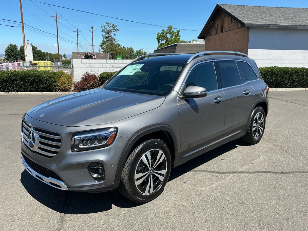 New 2026 Mercedes-Benz GLB 250 4MATIC image 1