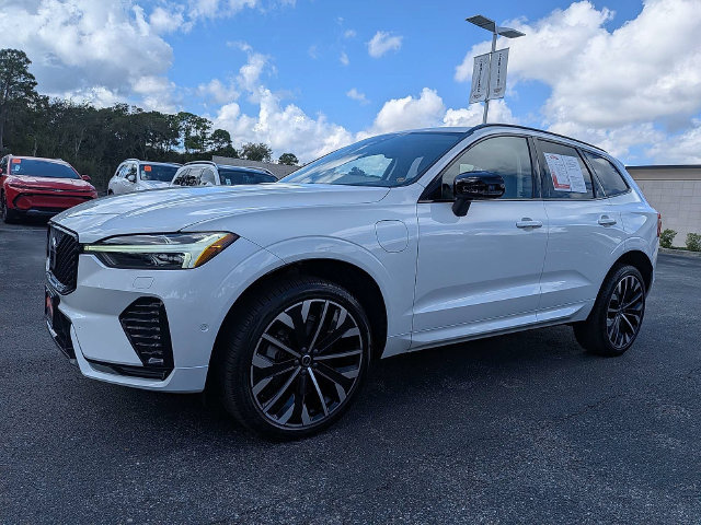Used 2026 Volvo XC60 T8 Ultra w/ Protection Package Premier