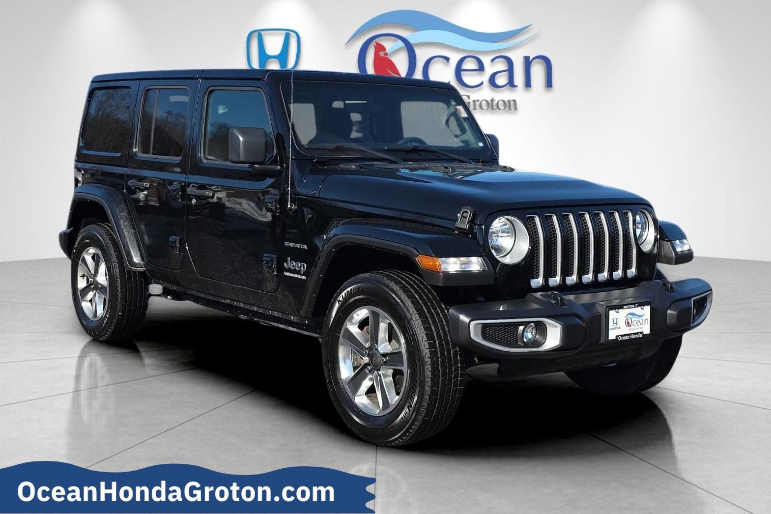 Used 2023 Jeep Wrangler Sahara image 3