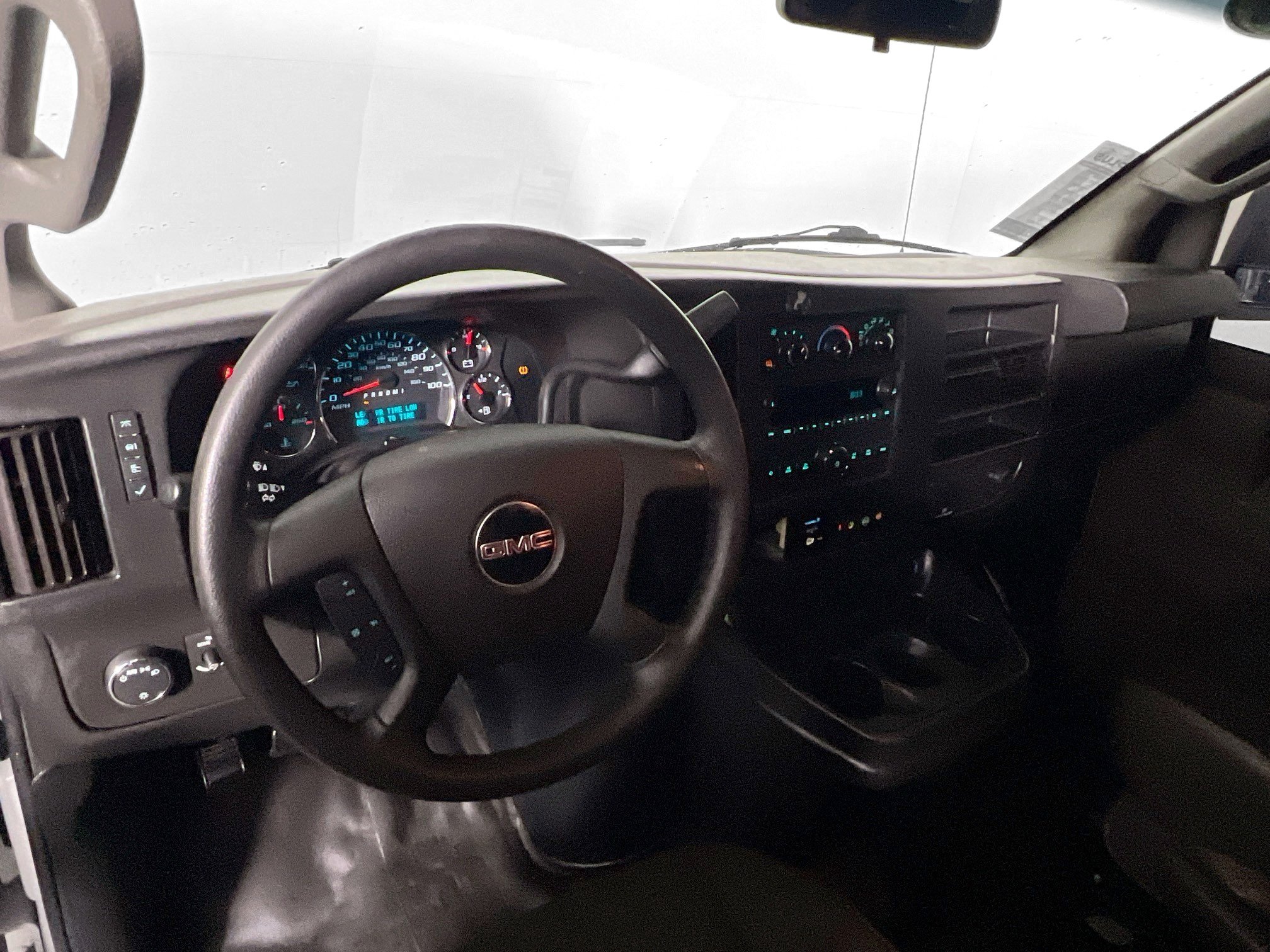 Used 2020 GMC Savana 2500 w/ Driver Convenience Package RWD image 28