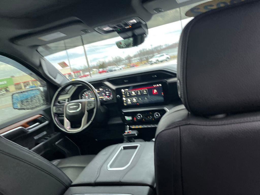 Used 2022 GMC Sierra 1500 Denali w/ Technology Package AWD/4WD image 28