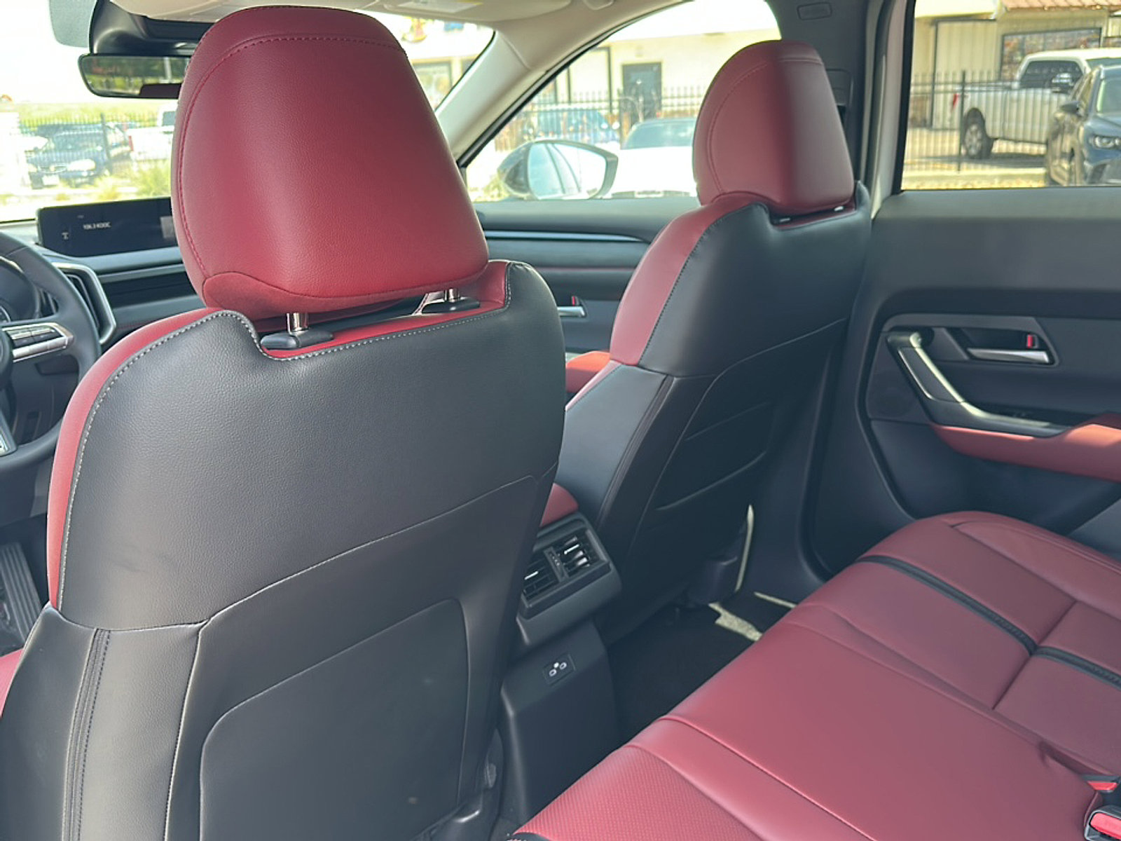 New 2025 MAZDA CX-50 AWD 2.5 Hybrid w/ Premium Pkg image 14