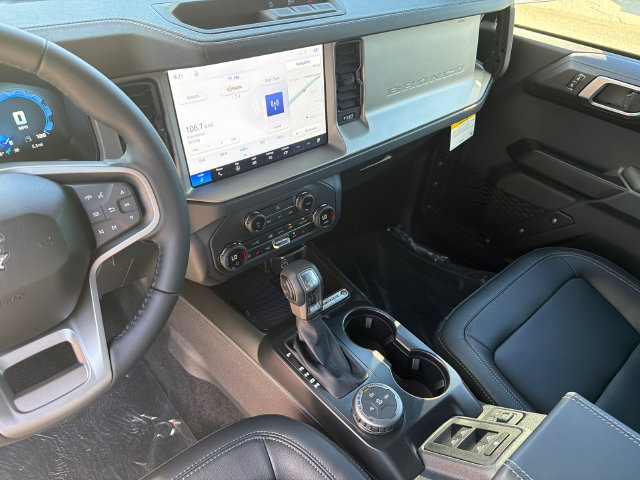 New 2026 Ford Bronco Outer Banks AWD/4WD image 29