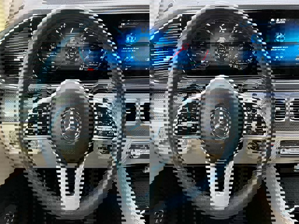 Used 2021 Mercedes-Benz GLE 450 4MATIC image 21