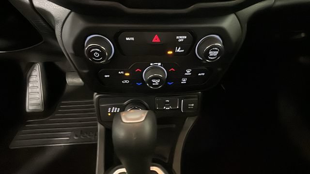Used 2021 Jeep Renegade Sport AWD/4WD image 22