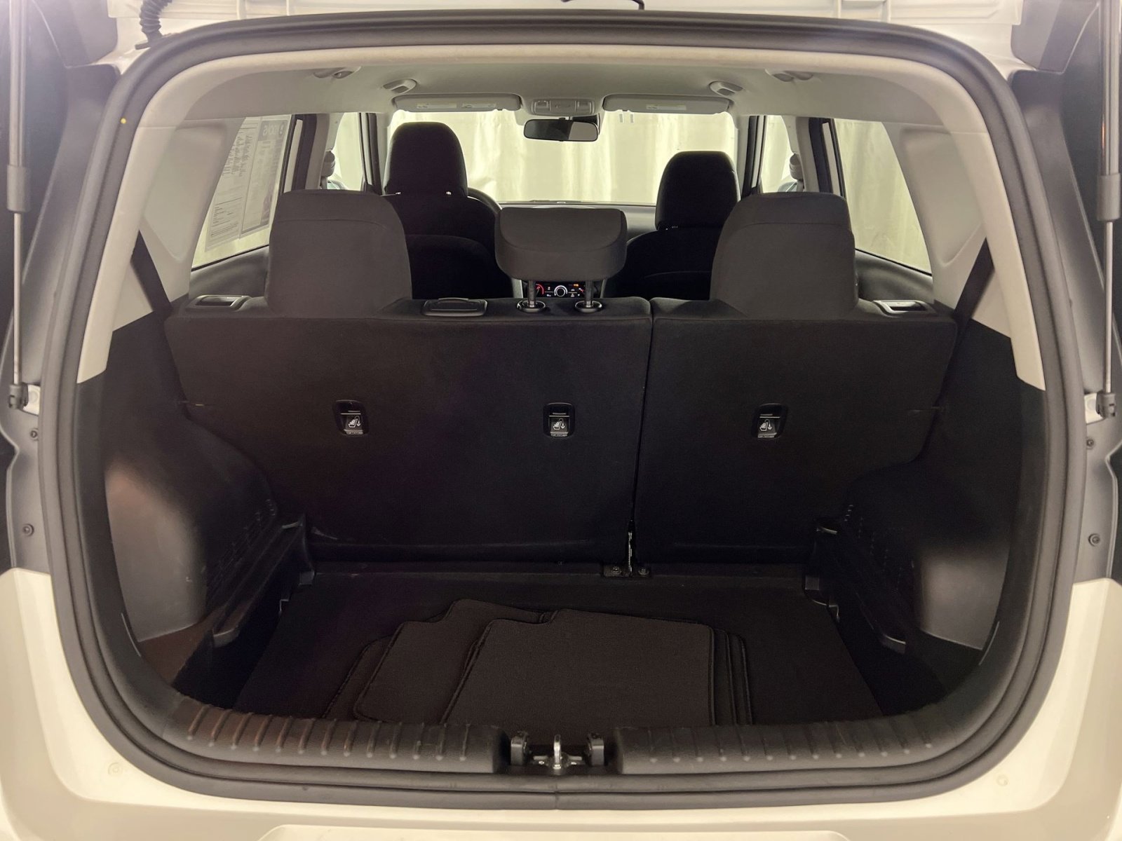 Used 2024 Kia Soul LX w/ Option Group 015 image 25