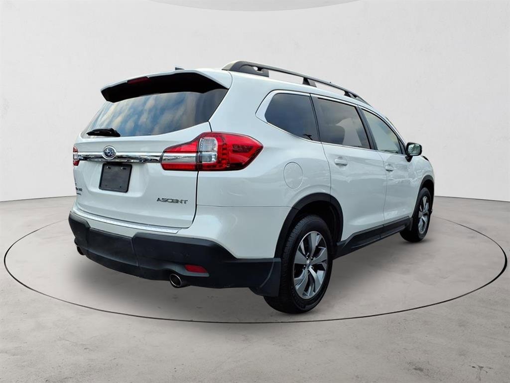 Used 2022 Subaru Ascent Premium image 5