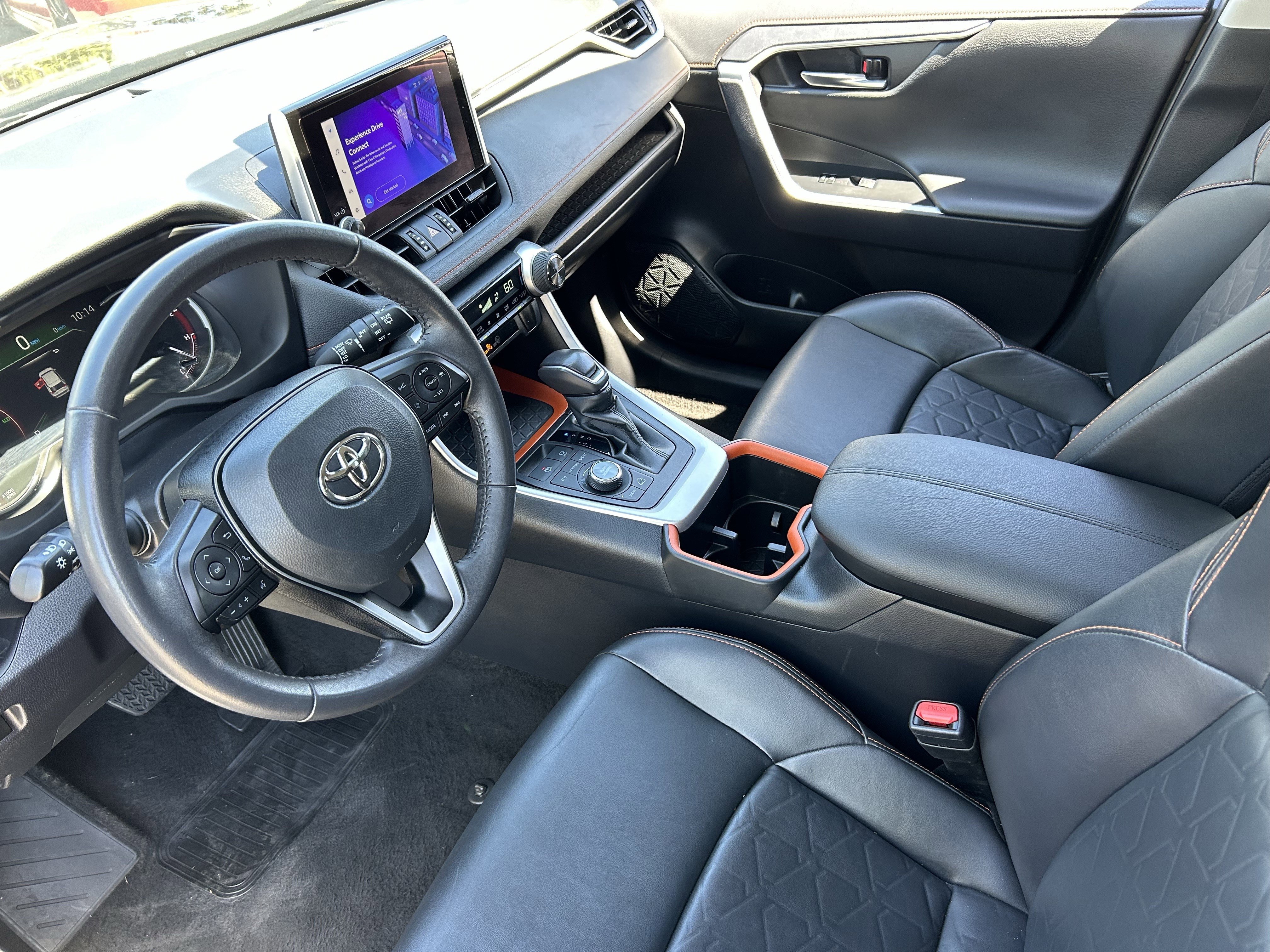 Used 2024 Toyota RAV4 Adventure AWD/4WD image 16