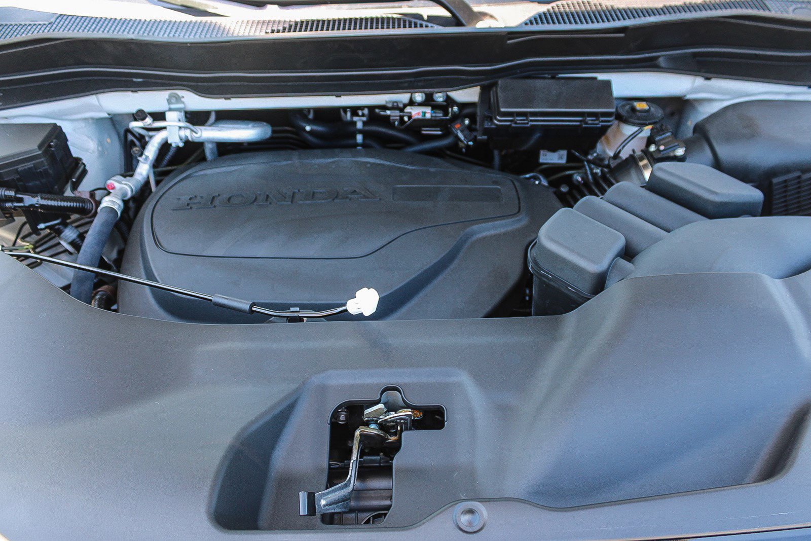 New 2025 Honda Ridgeline Black Edition image 14