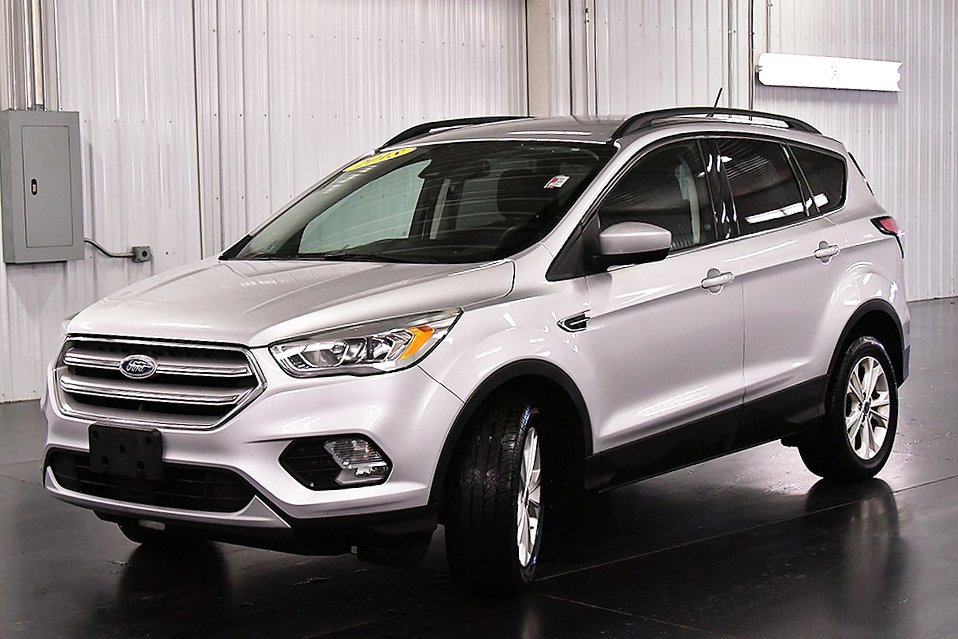 Used 2018 Ford Escape SEL w/ Ford Safe & Smart Package image 3
