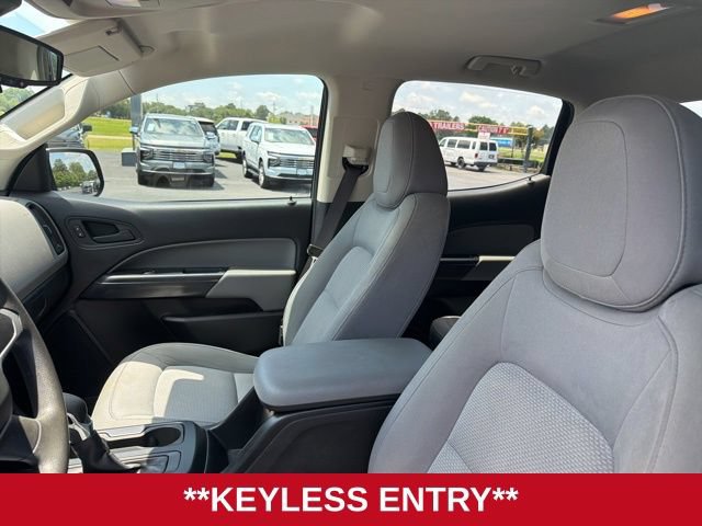 Used 2022 Chevrolet Colorado W/T w/ Custom Special Edition AWD/4WD image 10
