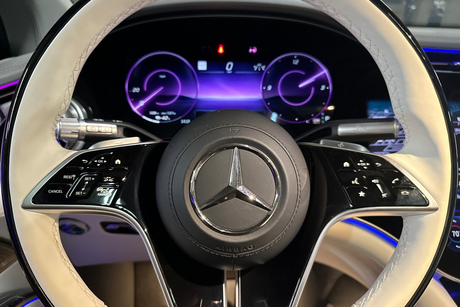 New 2025 Mercedes-Benz Maybach EQS 680 4MATIC image 15