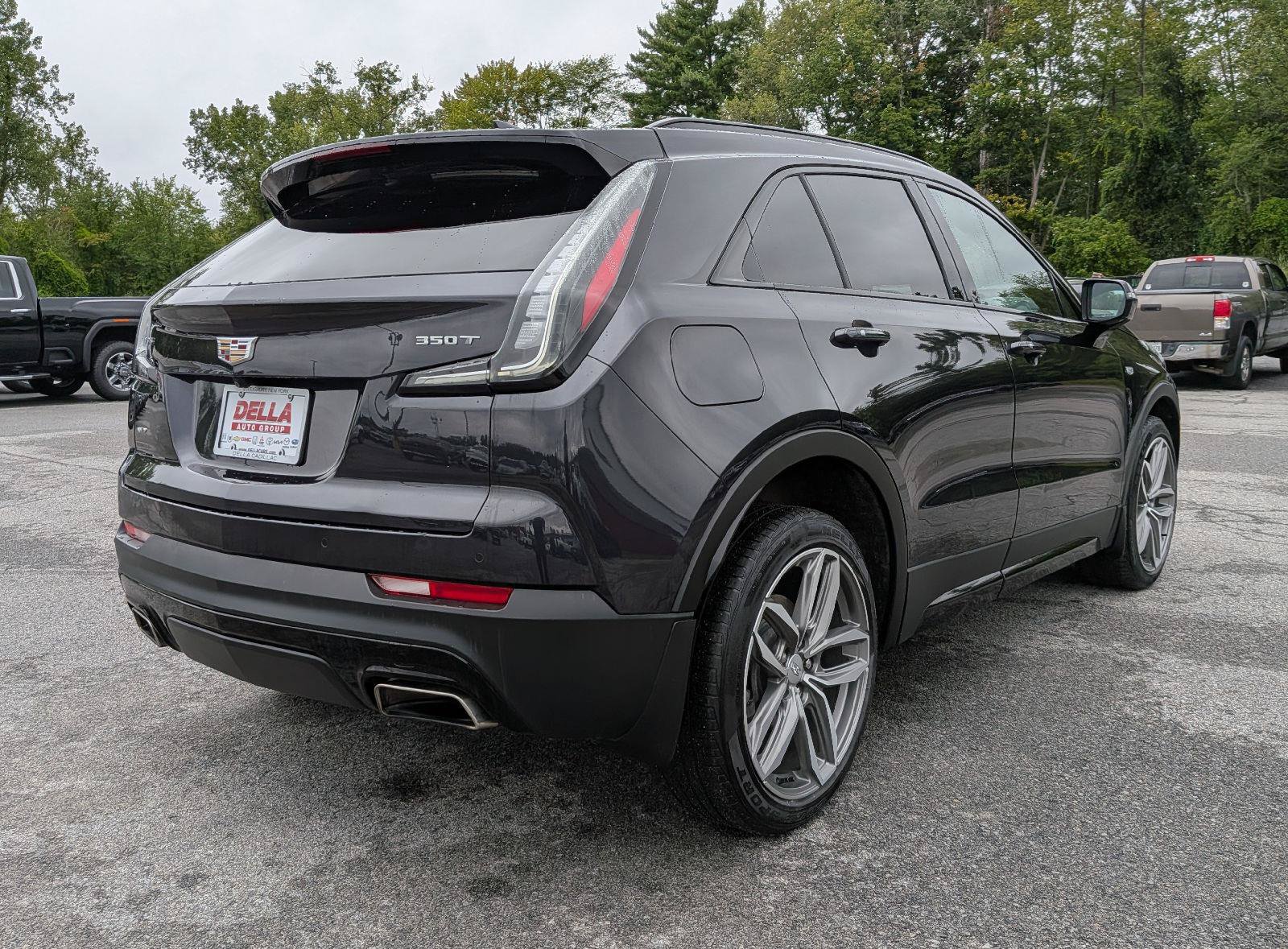 Used 2023 Cadillac XT4 Sport AWD/4WD image 7