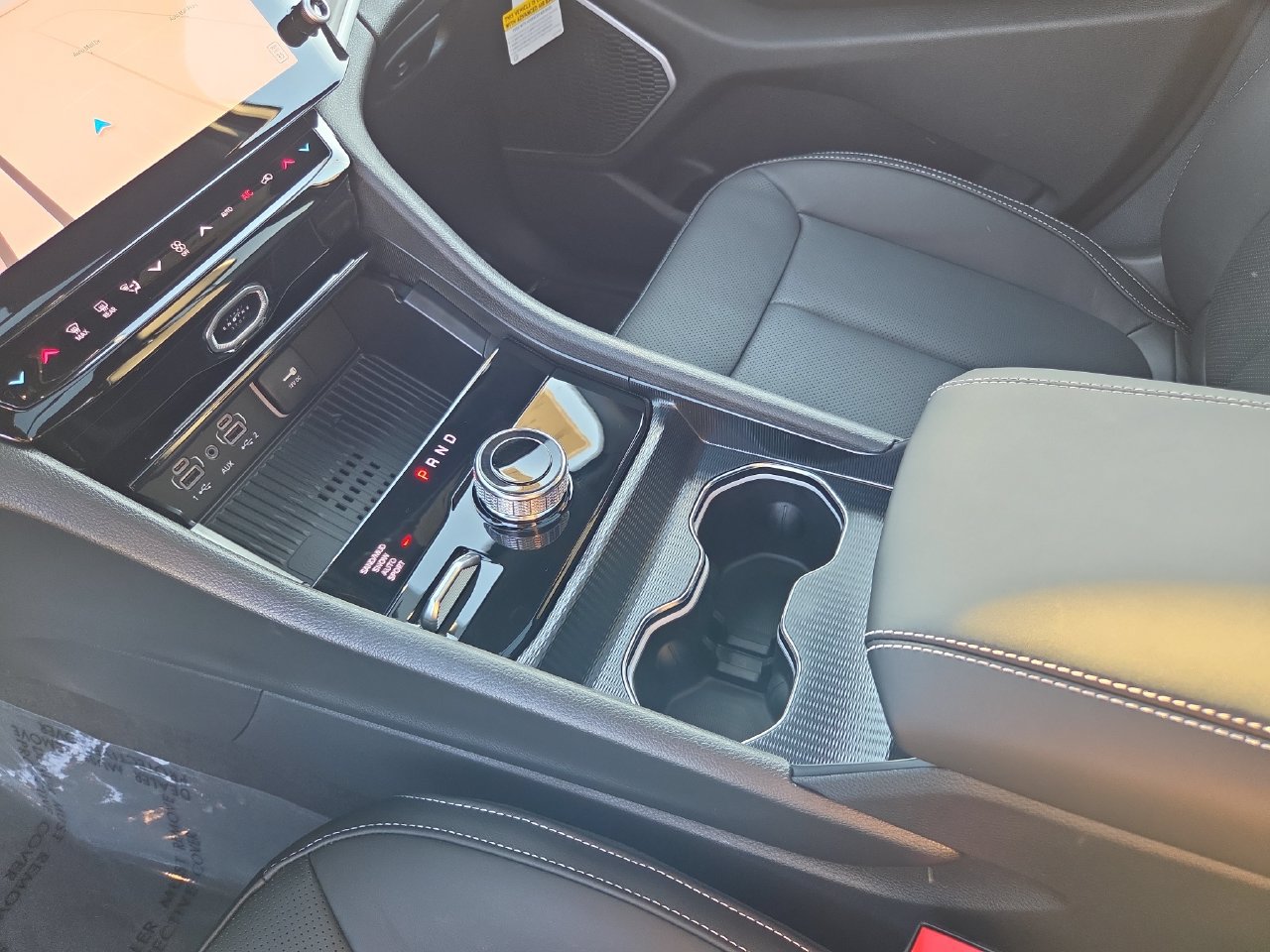 New 2027 Jeep Grand Cherokee Limited AWD/4WD image 18