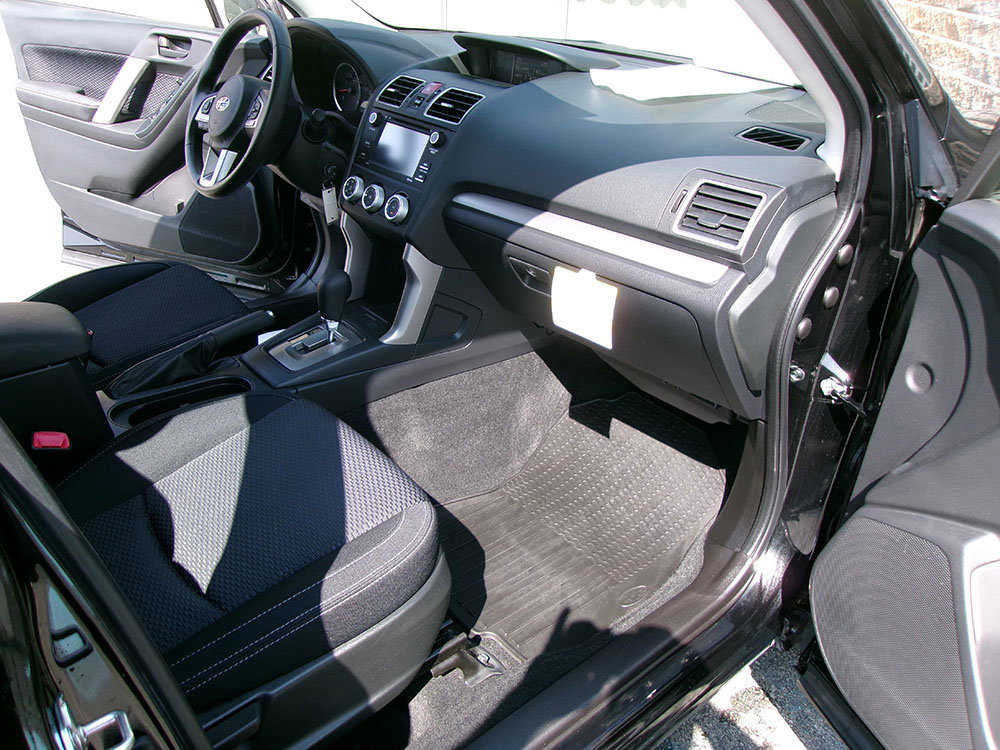 Used 2017 Subaru Forester 2.5i w/ Alloy Wheel Package image 9