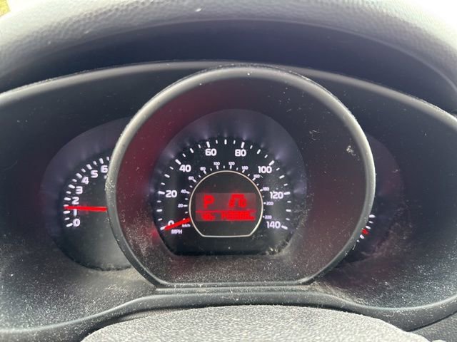Used 2015 Kia Soul + FWD image 16