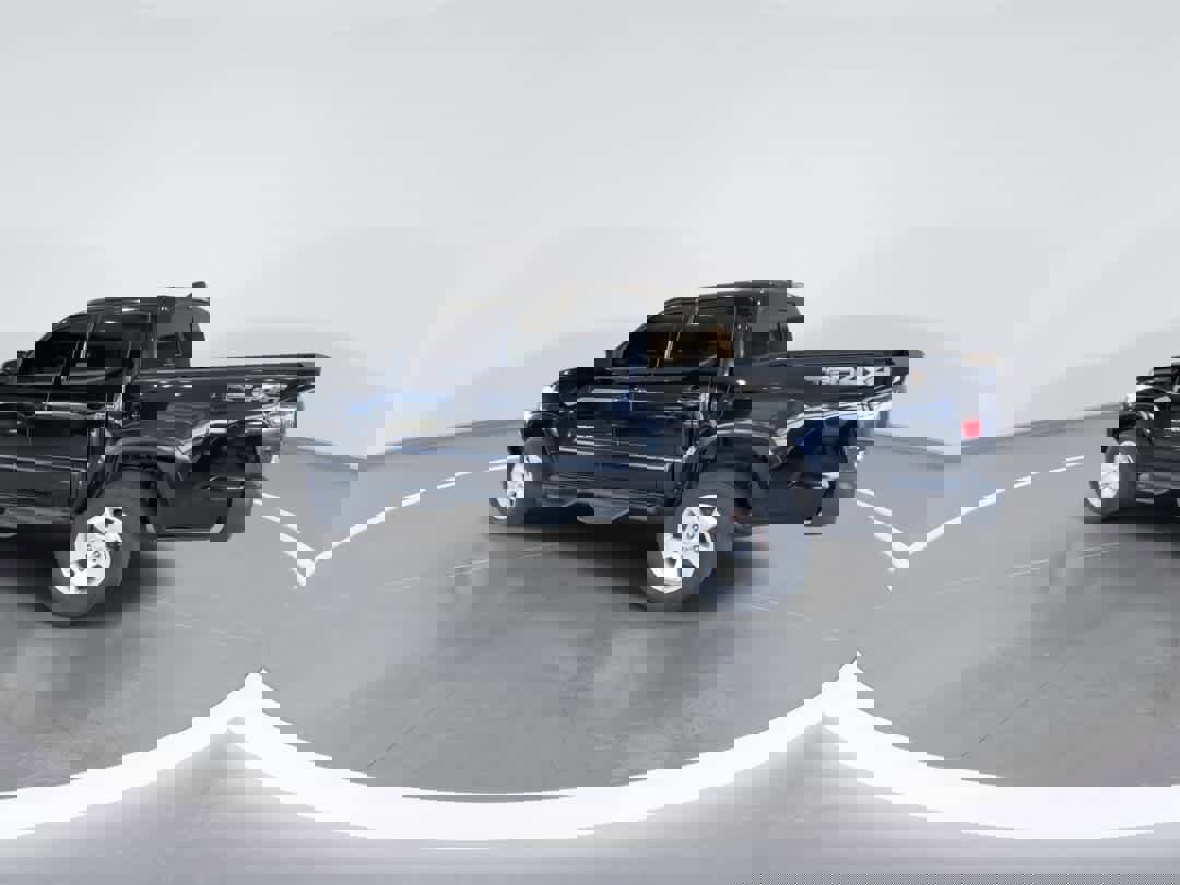 Used 2019 Toyota Tacoma TRD Sport image 6