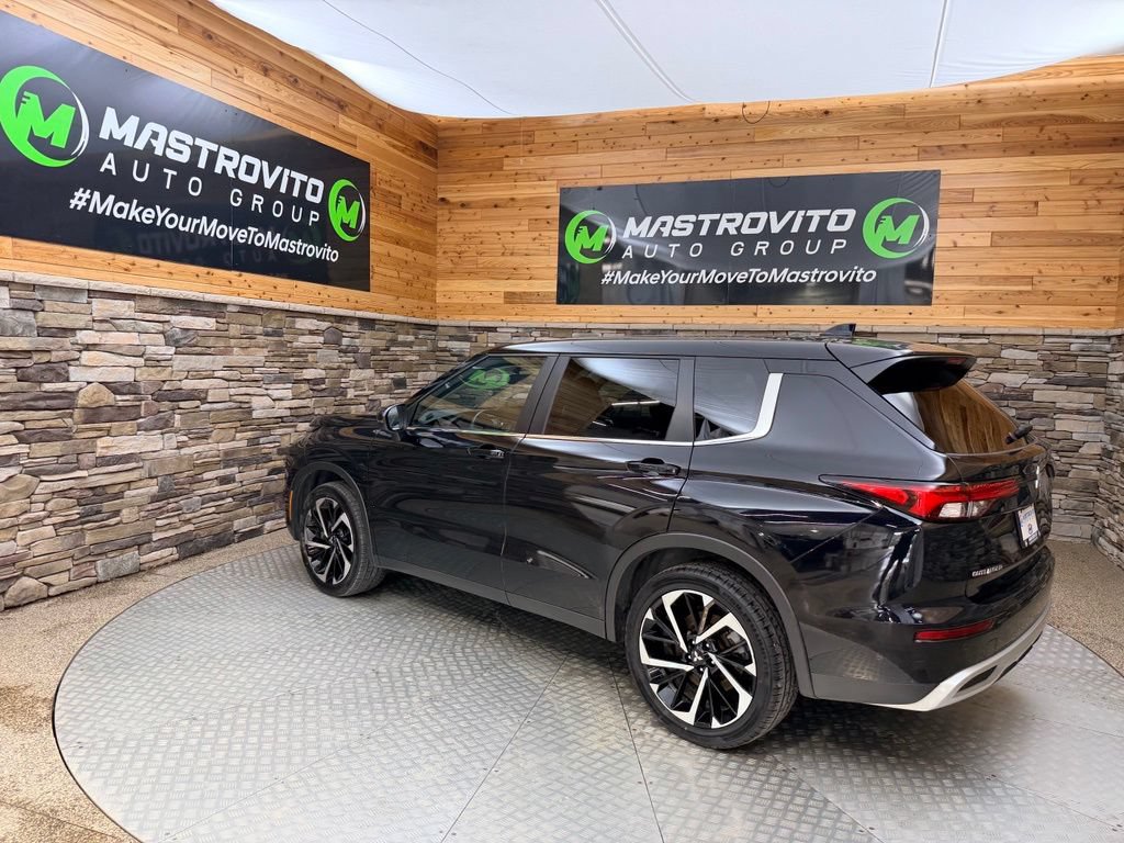 Used 2022 Mitsubishi Outlander SE AWD/4WD image 8