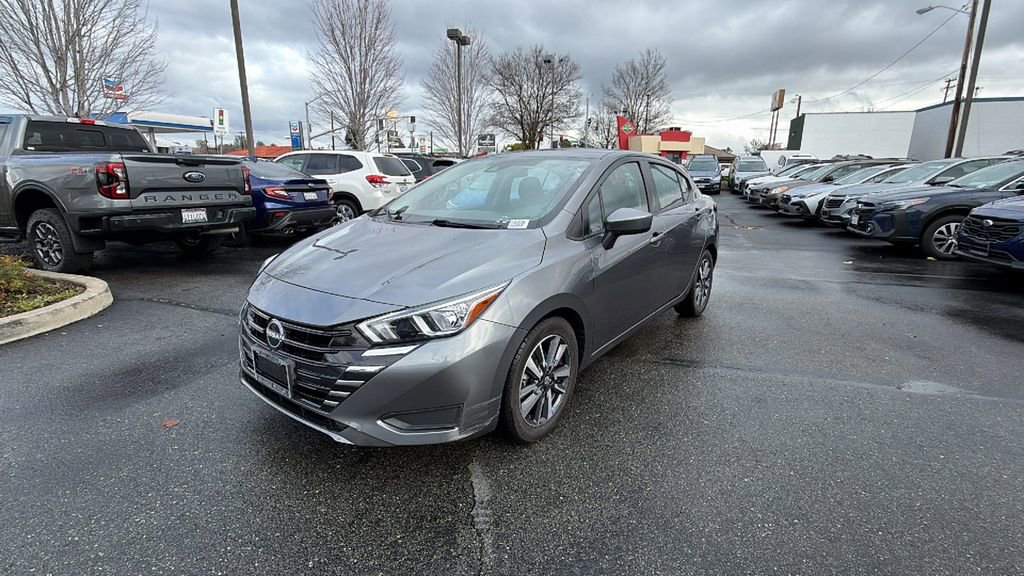 Used 2023 Nissan Versa SV image 1