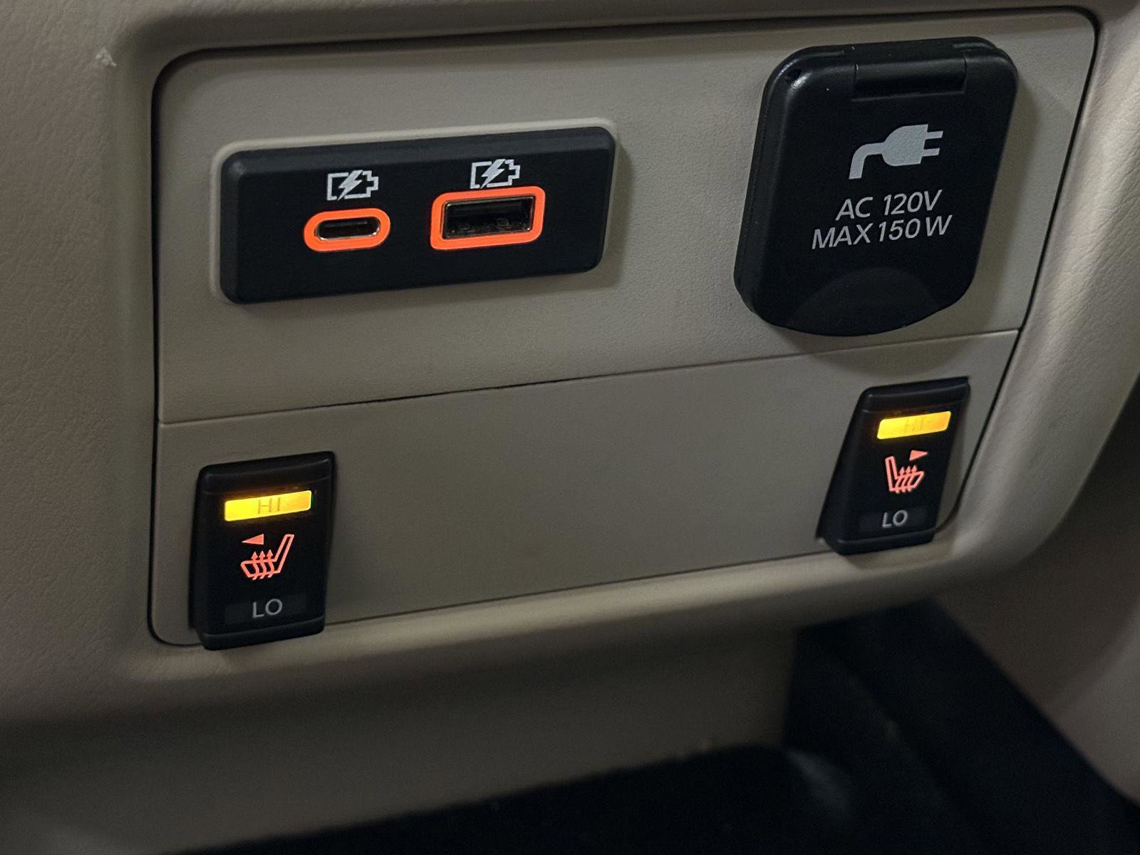 Used 2019 Nissan Pathfinder Platinum image 29