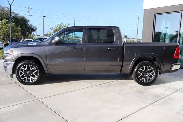 Used 2026 RAM 1500 Laramie AWD/4WD image 7