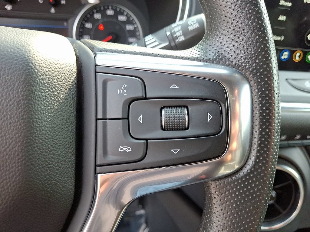 Used 2025 Chevrolet Blazer LT AWD/4WD image 21
