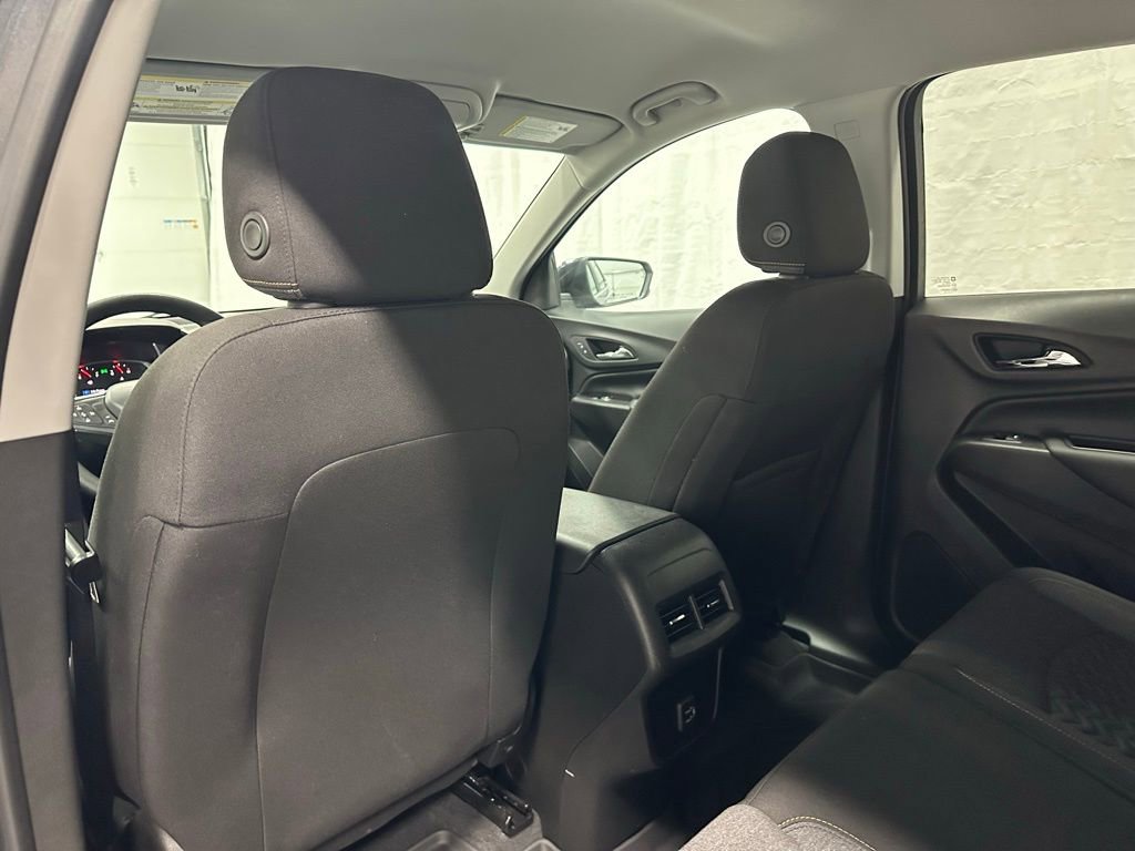 Used 2022 Chevrolet Equinox LT image 42