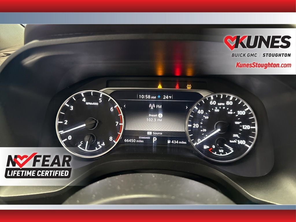 Used 2023 Nissan Rogue S image 28