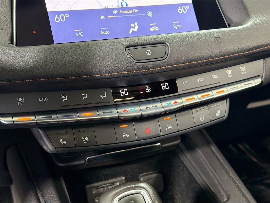 Used 2019 Cadillac XT4 Sport AWD/4WD image 17