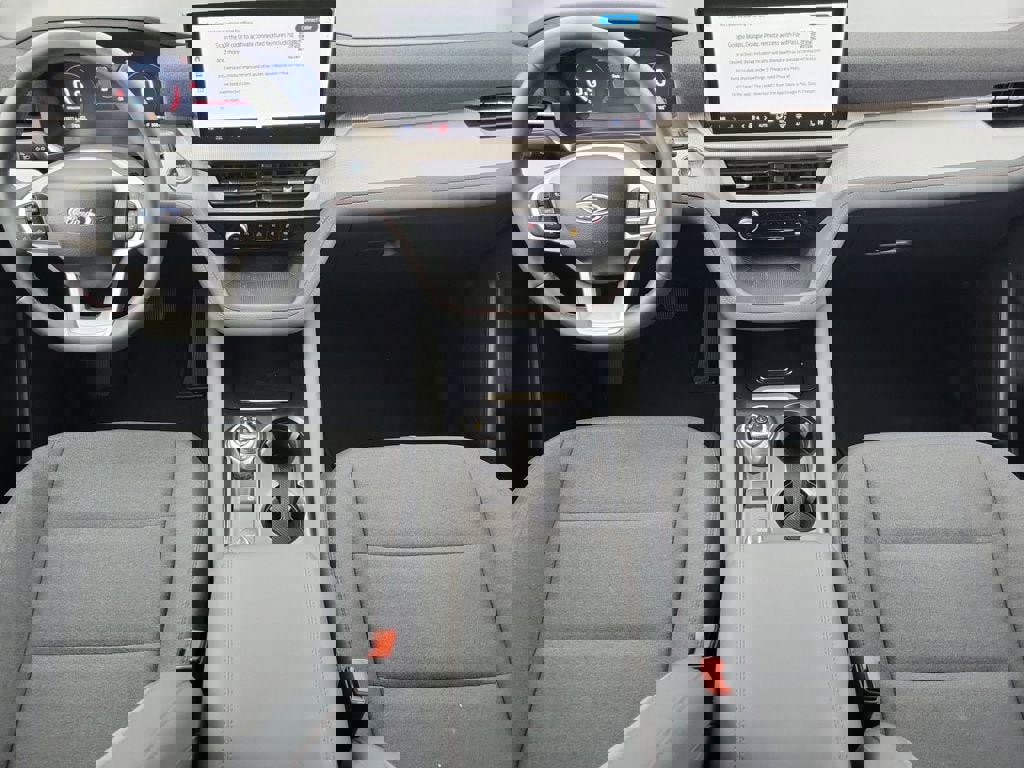 Used 2025 Ford Explorer Active image 10