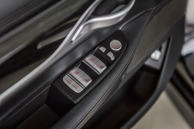 Used 2019 BMW 740i w/ Executive Package image 52
