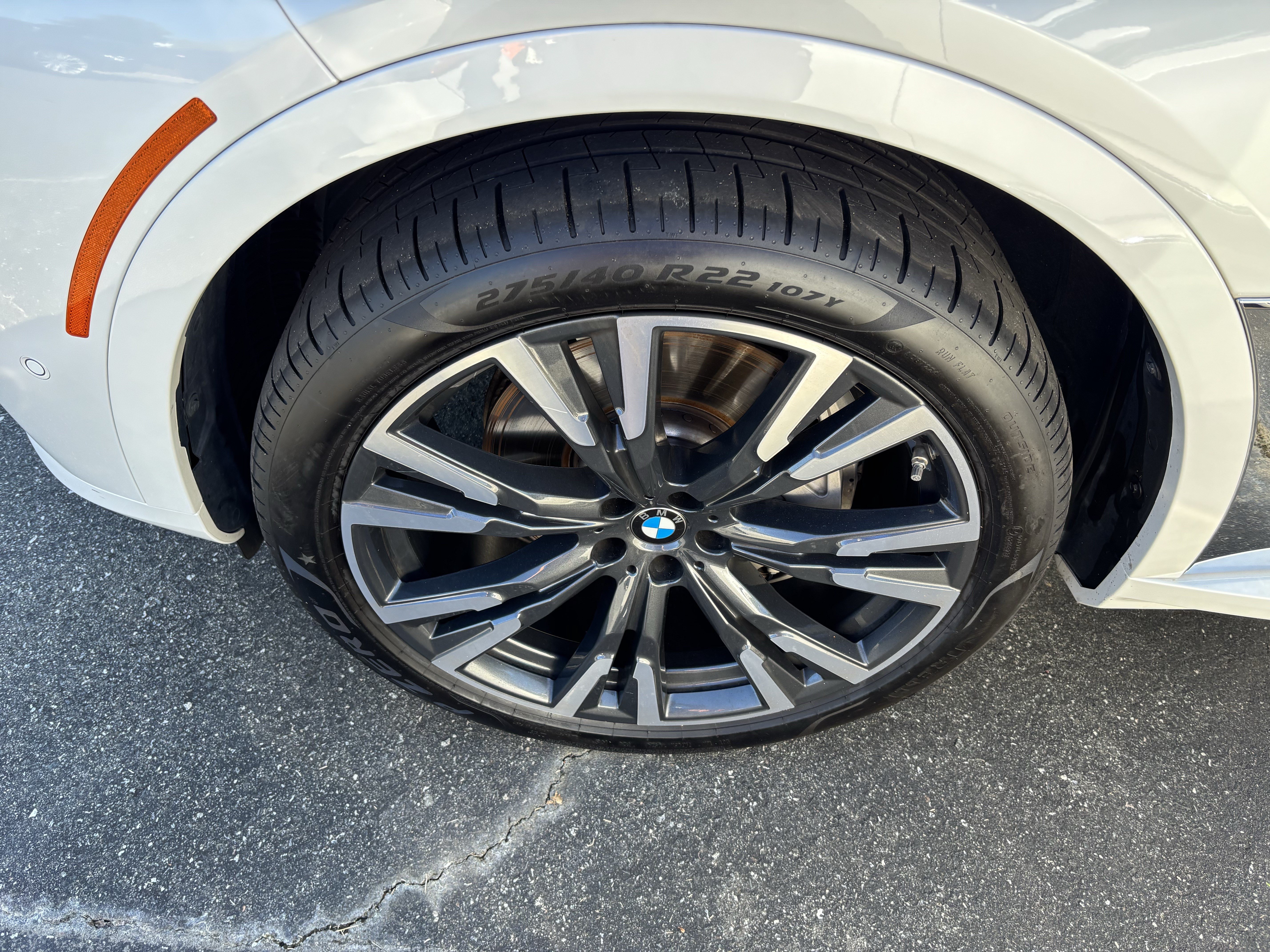 Certified 2024 BMW X7 xDrive40i AWD/4WD image 13