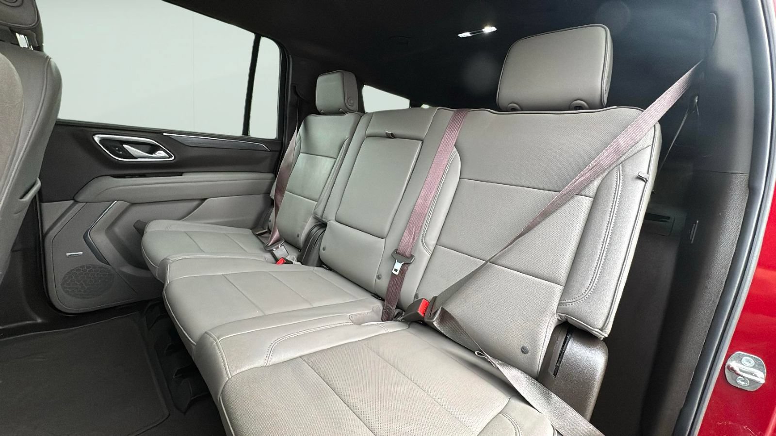 Used 2023 GMC Yukon XL SLT w/ SLT Luxury Package AWD/4WD image 28